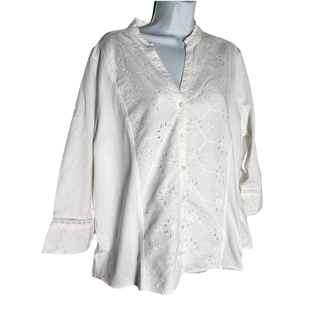 Chicos Size 3 Top Eyelet Artisan Butto Ruffle Collar 3/4 Sl Cotton Cottagecore